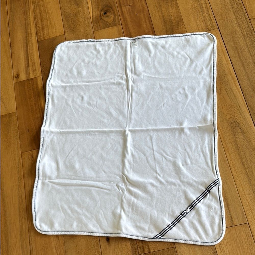 baby Dior blanket